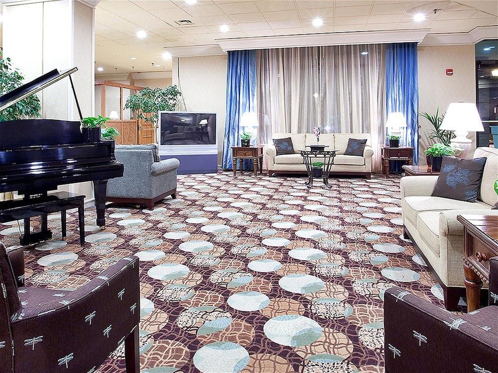 Lynchburg Grand Hotel Екстериор снимка