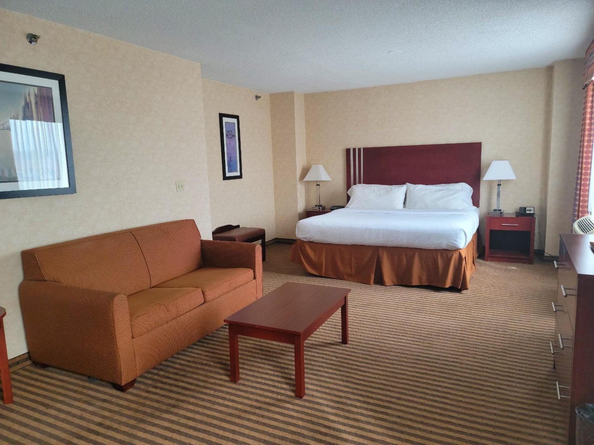 Lynchburg Grand Hotel Екстериор снимка