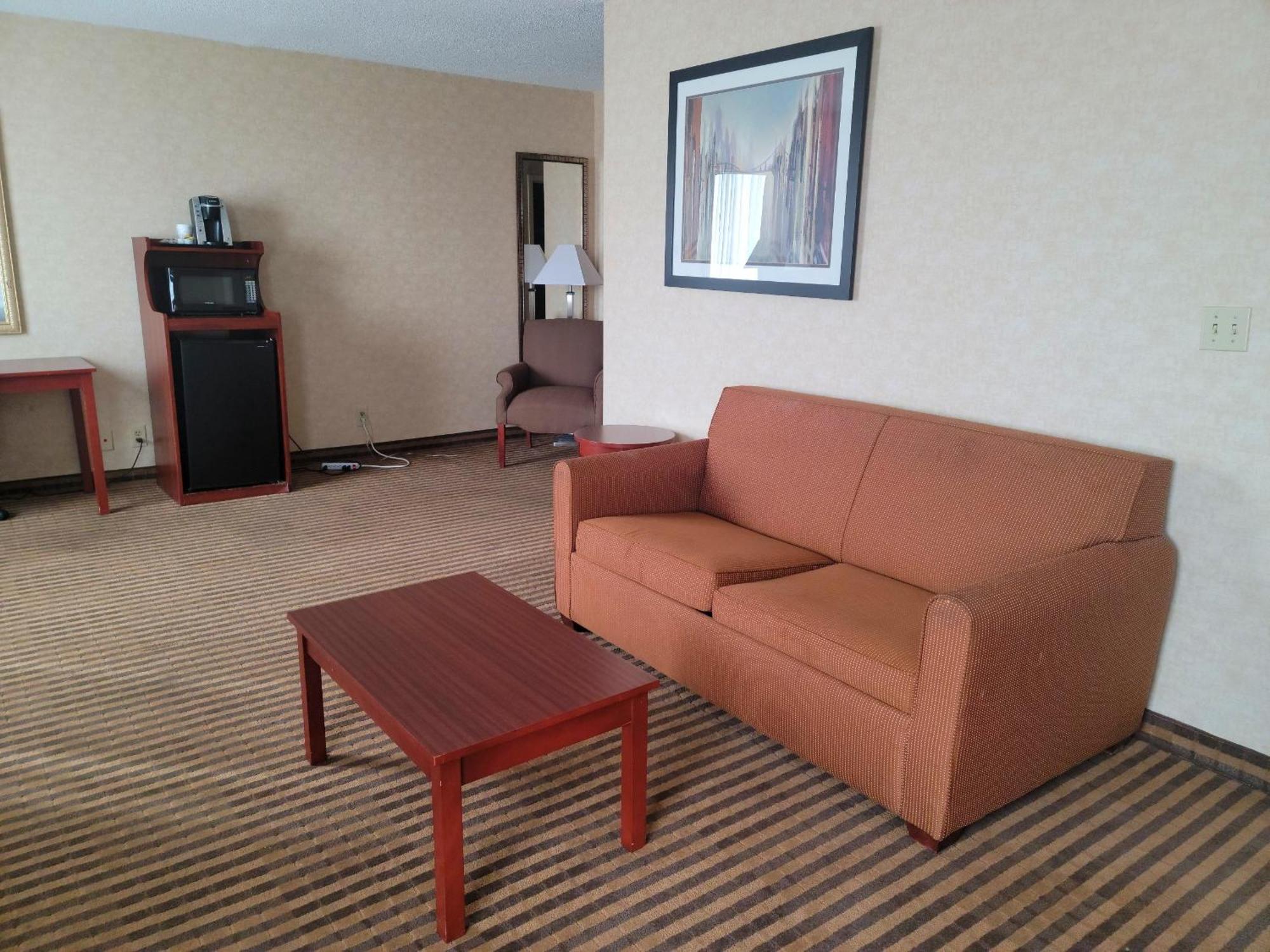 Lynchburg Grand Hotel Екстериор снимка