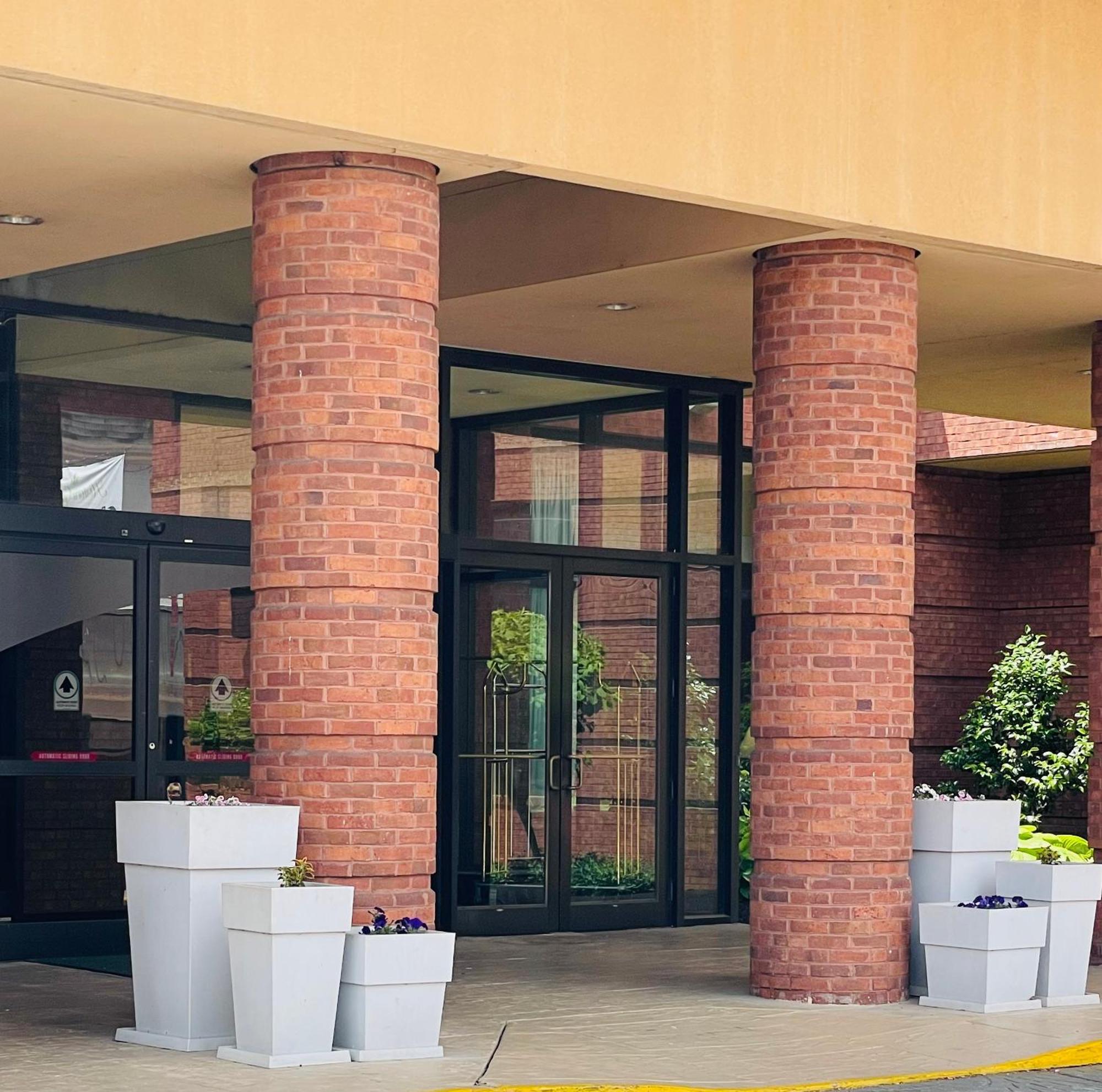 Lynchburg Grand Hotel Екстериор снимка