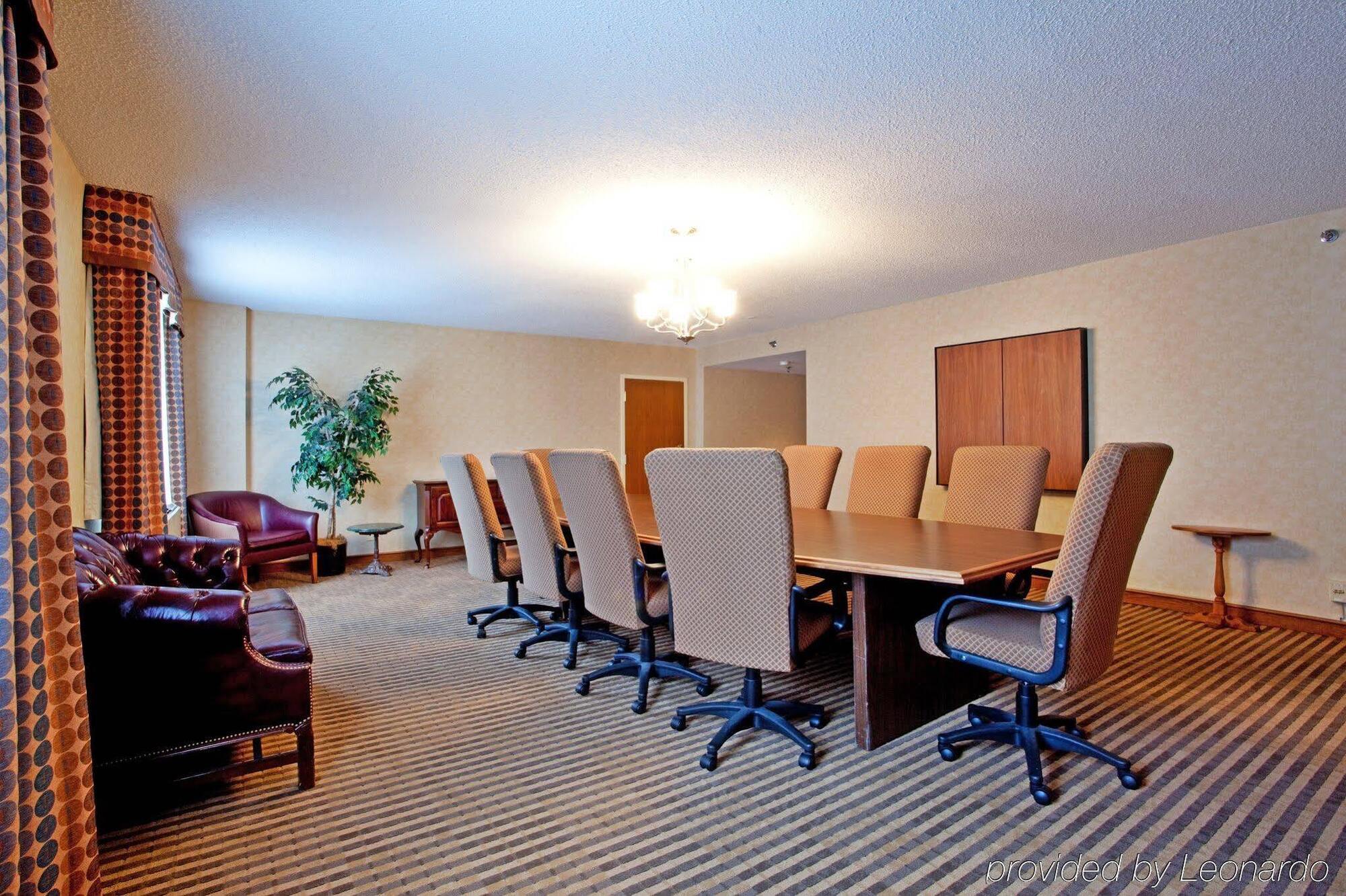 Lynchburg Grand Hotel Екстериор снимка